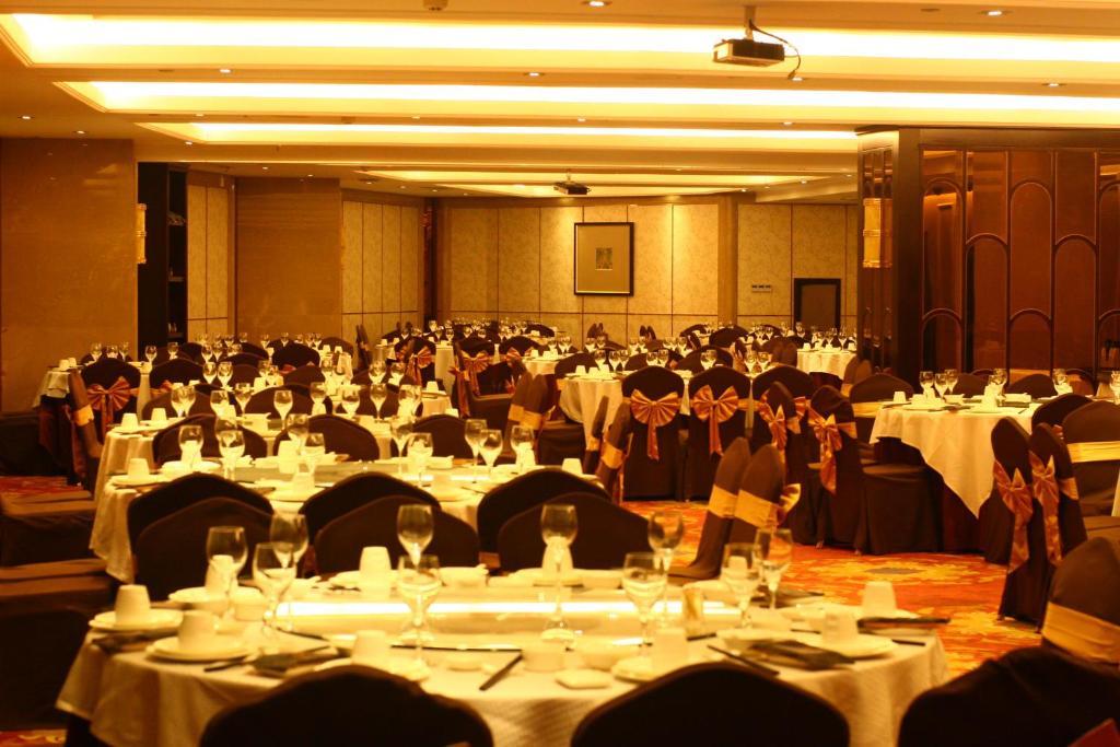 Hengna International Hotel 义乌 外观 照片